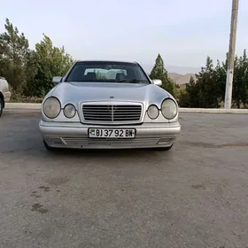 Mercedes-Benz 230E 1996