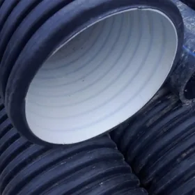 GOFRIROWANNYÝ PLASMAS TURBA