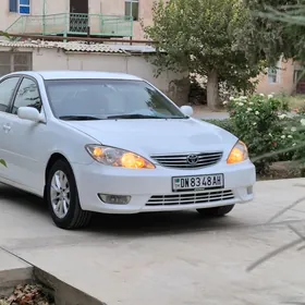 Toyota Camry 2003