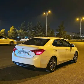 Toyota Corolla 2018