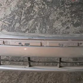 BMW E39 öňki bamper.