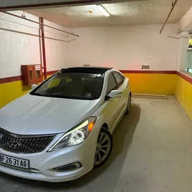Hyundai Azera 2013