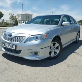 Toyota Camry 2010