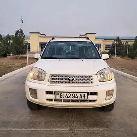 Toyota RAV4 2003