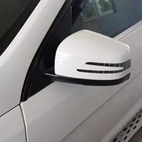 Mercedes-Benz ML350 2012
