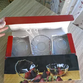 вазы и бокалы