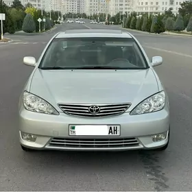 Toyota Camry 2003