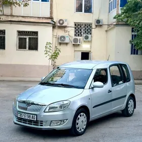 Skoda Roomster​ 2013
