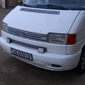 Volkswagen Transporter 2001