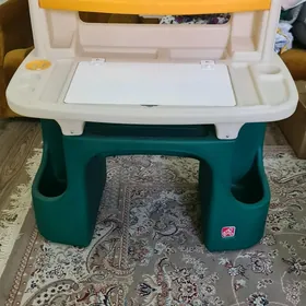 Школьная парта .