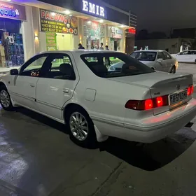 Toyota Camry 1997