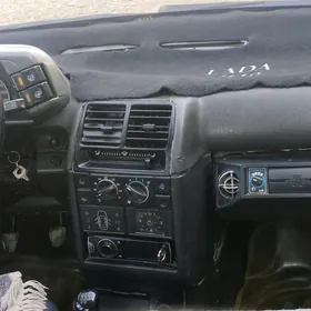 Lada 2110 2003
