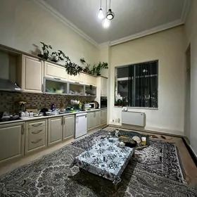 satlyk elitka 4 komnat