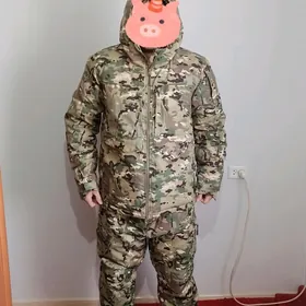 костюм