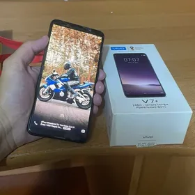 VIVO V7+