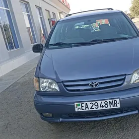 Toyota Sienna 2002