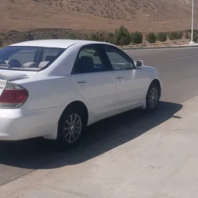 Toyota Camry 2005