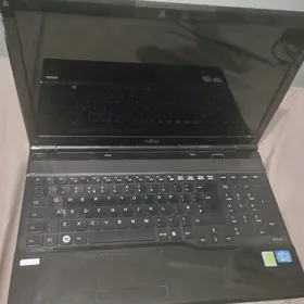 Fujitsu i7 3gen