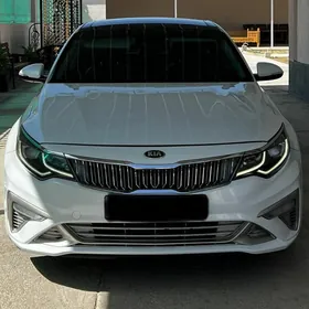 Kia Optima 2020