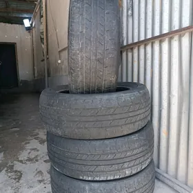 215/55R17 ROADSTONE