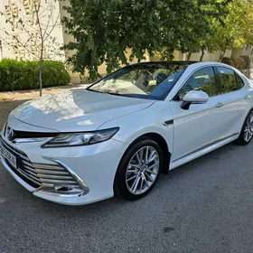 Toyota Camry 2022