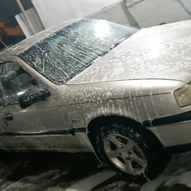 Opel Vectra 1989