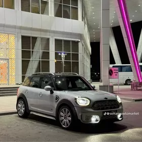 Mini Countryman 2018