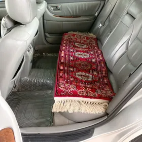 Toyota Avalon 2004