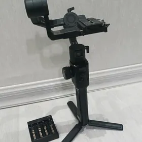 RONIN MOZA