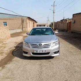 Toyota Camry 2010