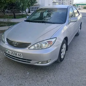 Toyota Camry 2004