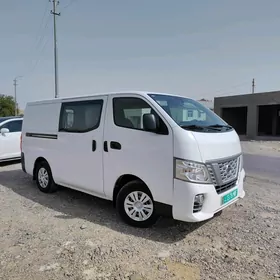 Nissan Urvan 2021