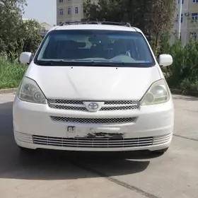 Toyota Sienna 2004