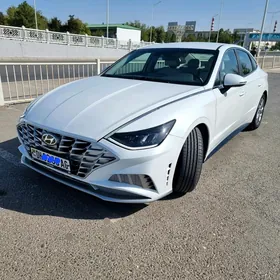 Hyundai Sonata 2021