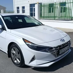 Hyundai Elantra 2021