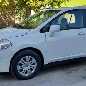 Nissan Versa 2009