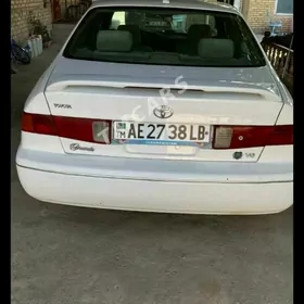 Toyota Camry 1998