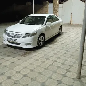 Toyota Camry 2010