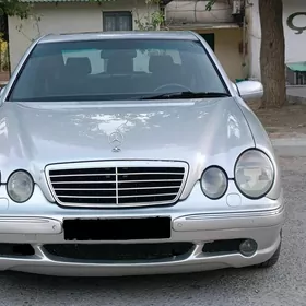 Mercedes-Benz E430 2000