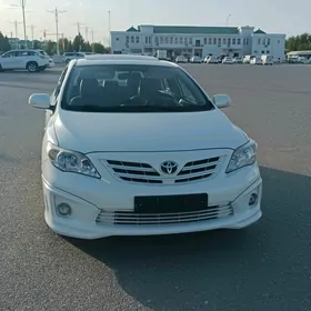 Toyota Corolla 2013