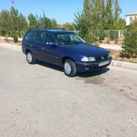 Opel Astra 1995