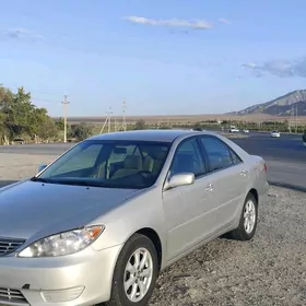 Toyota Camry 2005
