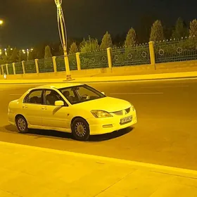 Mitsubishi Lancer 2004