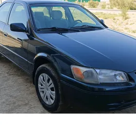 Toyota Camry 2000