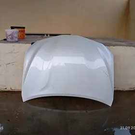 Camry kapot