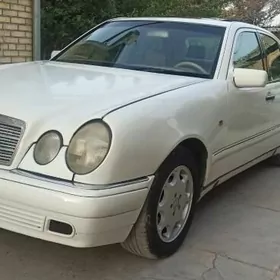 Mercedes-Benz E430 1998