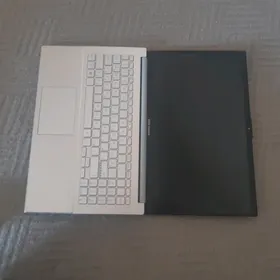 ASUS vivobook