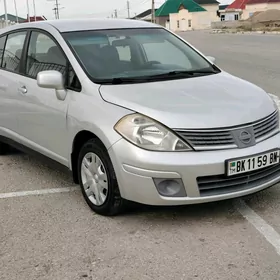 Nissan Versa 2010