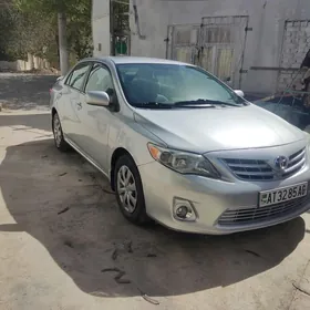 Toyota Corolla 2013