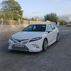 Toyota Camry 2023